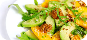 Arugula Salad with Honey-Drizzled Peaches